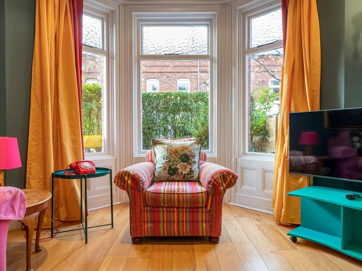 Pass The Keys Colourful, Quirky Artist-Owned 3 Bed Next To Cafes Villa Belfast Exterior photo