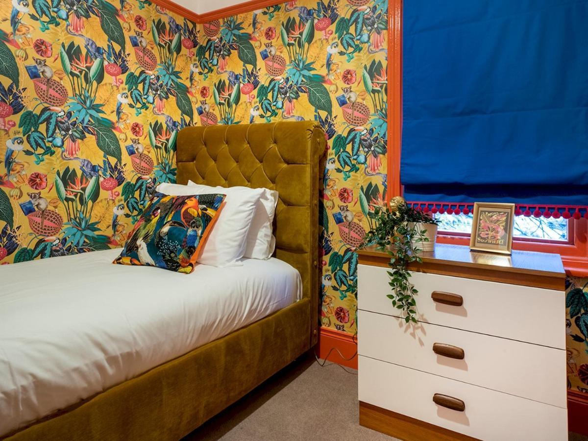 Pass The Keys Colourful, Quirky Artist-Owned 3 Bed Next To Cafes Villa Belfast Exterior photo